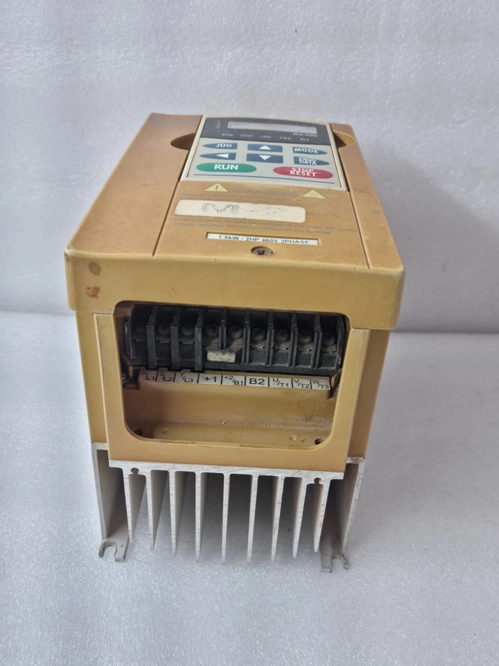 DELTA VFD015B43A VFD-B 2HP 3 PH 380-480V 50/60 HZ 4.3A (USED CONDITION)